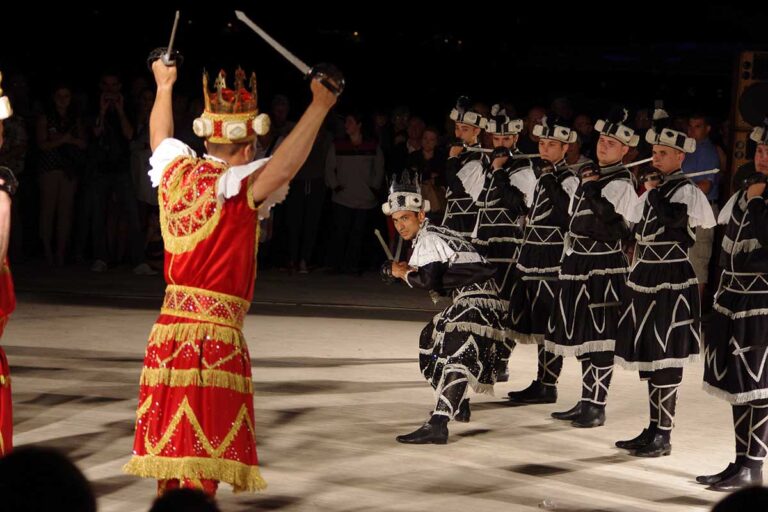 Moreška: la danza de espadas tradicional de KORČULA