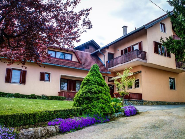 Alojamiento en Rastoke